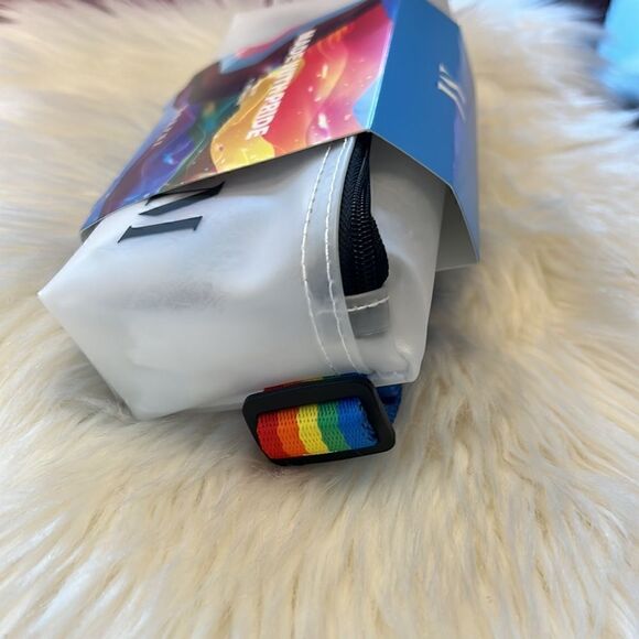 Morphe Made With Pride Limited Edition Full Size Brush Set With Pride Belt Bag - Picture 9 of 9